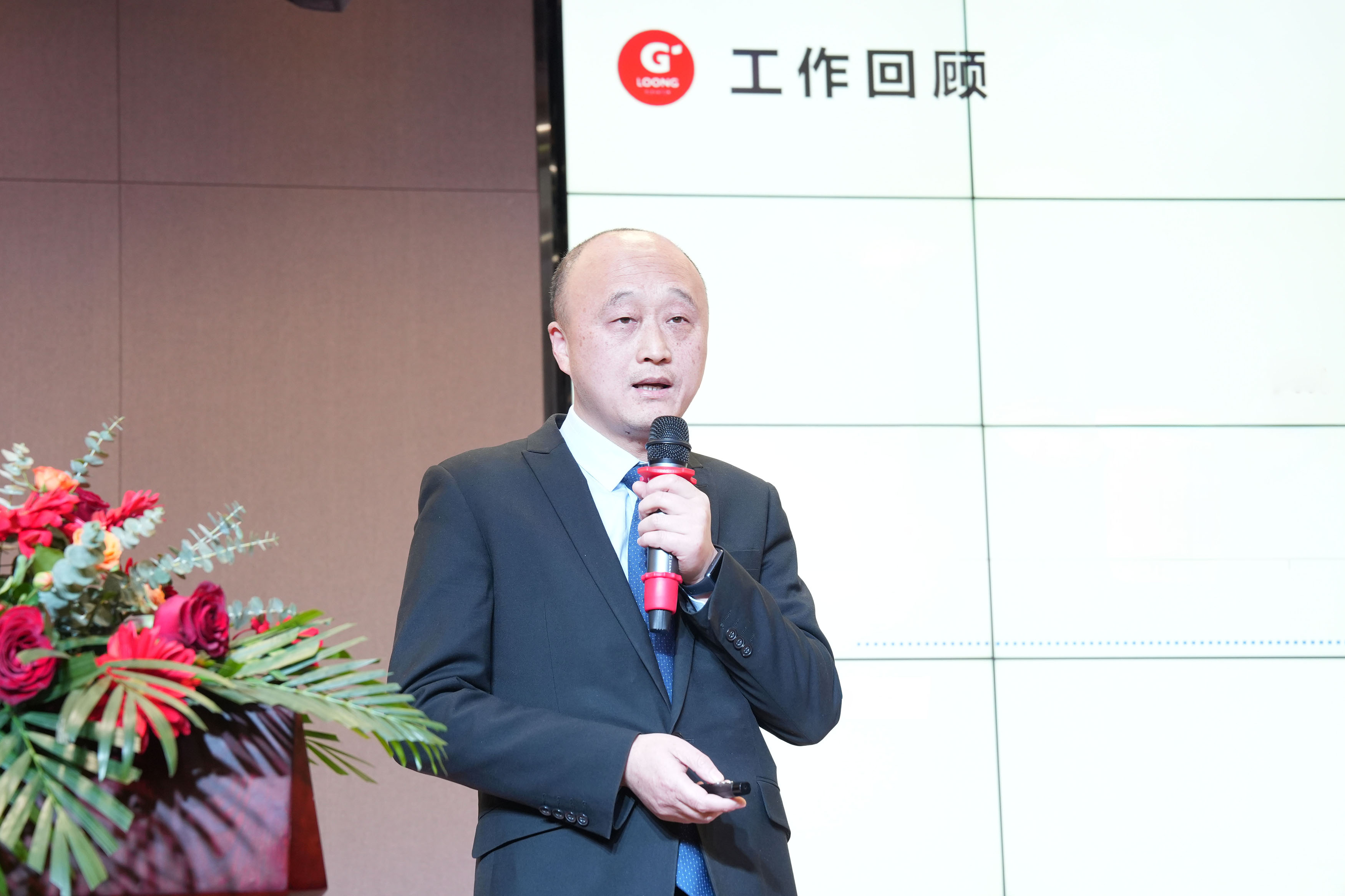 龙骧而上 筑梦新程——巨龙电梯2026迎春大会 龙骧而上 筑梦新程——巨龙电梯2026迎春大会