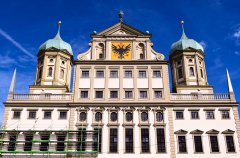 巨龙电梯亮相德国国际电梯展